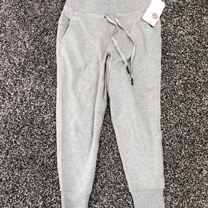 Lulu lemon Press Pause Jogger II